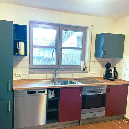Ferienhaus Huehnergott Mit Grossem Garten Familienfreundlich Vakantiehuis *