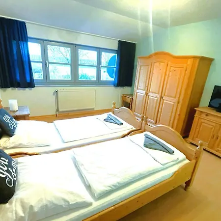 Vakantiehuis Ferienhaus Huehnergott Mit Grossem Garten Familienfreundlich