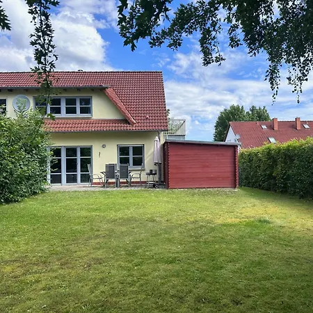 Vakantiehuis Ferienhaus Huehnergott Mit Grossem Garten Familienfreundlich Garz (Rugen)